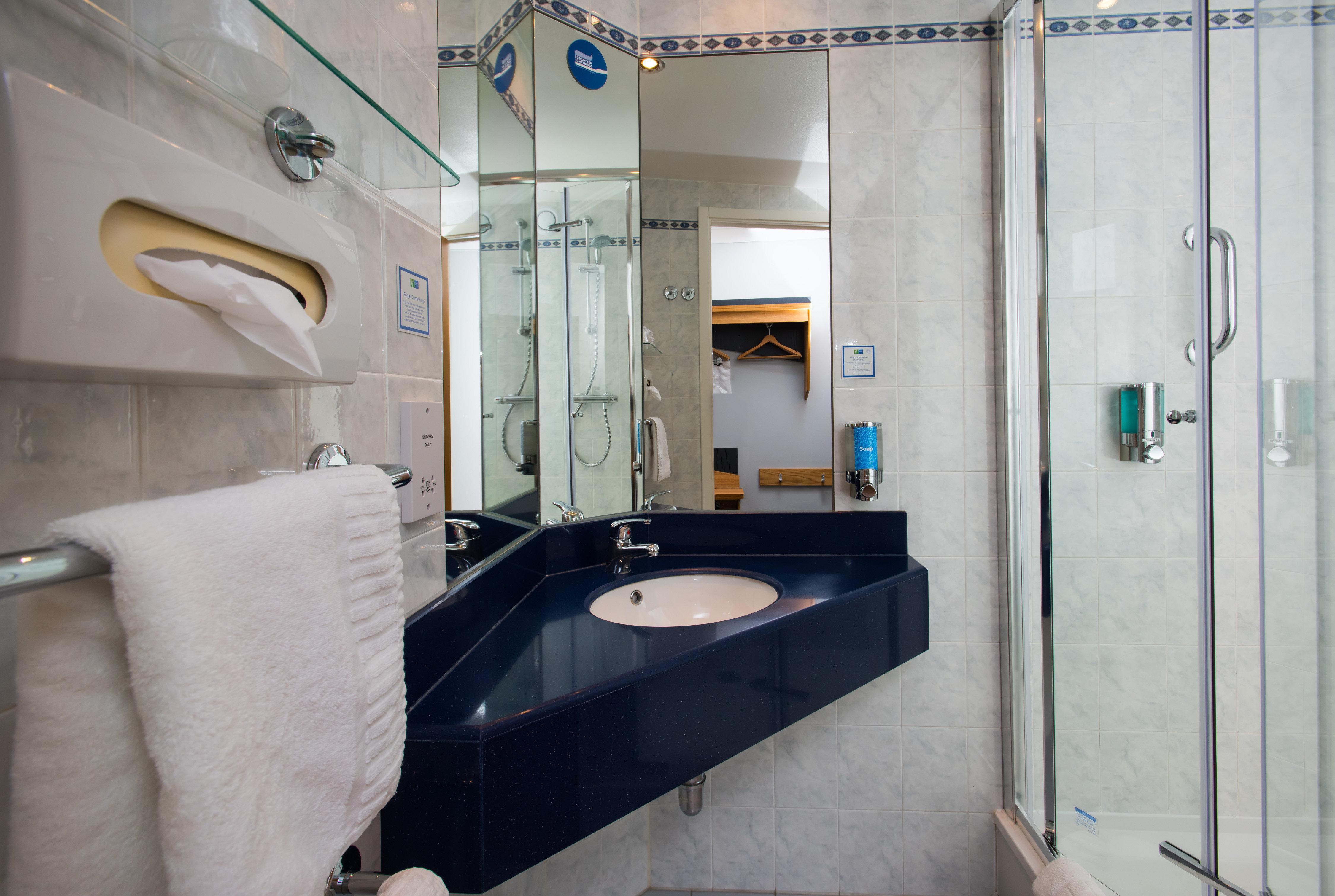 Holiday Inn Express Swansea East By Ihg מראה חיצוני תמונה