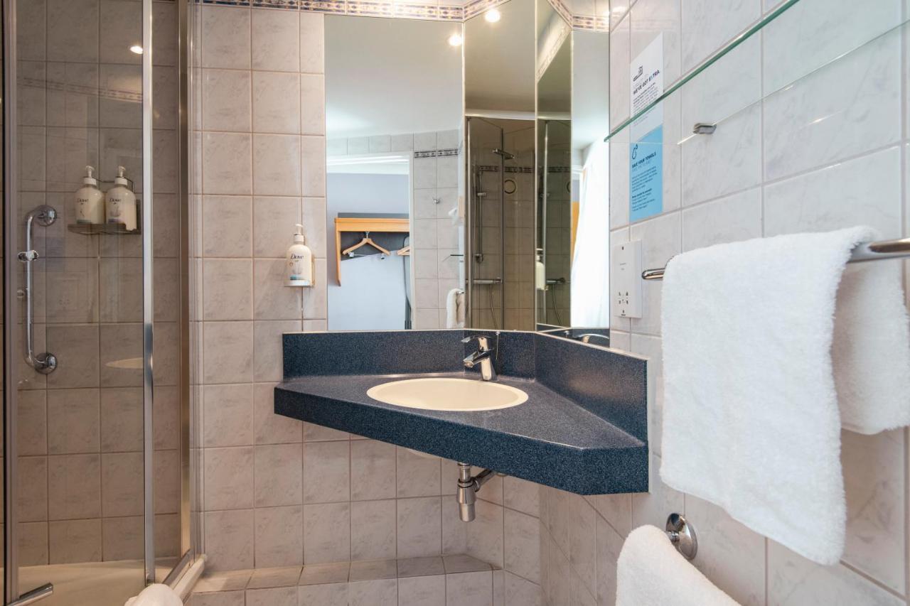 Holiday Inn Express Swansea East By Ihg מראה חיצוני תמונה
